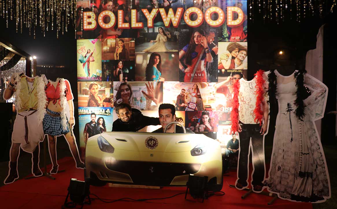 Bollywood Themed Table Decorations Shelly Lighting bollywood-themed-table-decorations-shelly-lighting