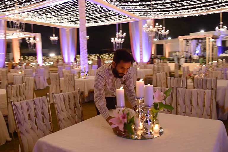 How to Select the Best Wedding Decorator for Your Wedding