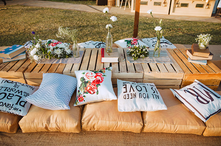 Top 10 Super-Cute & Trendy Wedding Décor Ideas for 2020