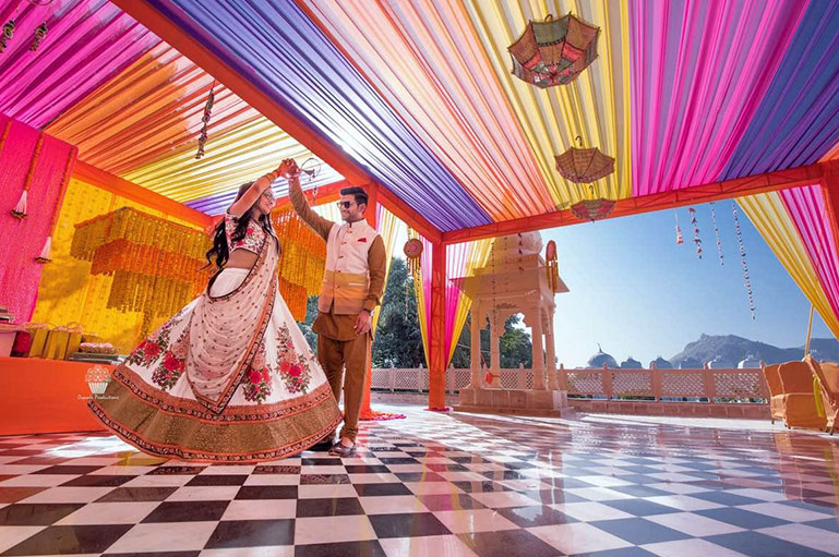 This lavish wedding of real life couple giving us major decor goals
