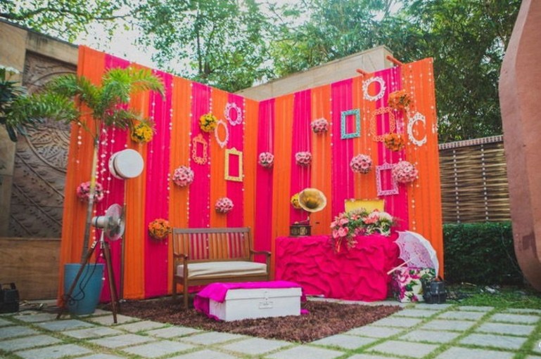 Photo Booths, Selfie Walls & Uncle Photobombs: Make Yours More 'Wow' Than 'Why?'